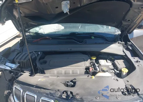 2022 Jeep Compass Limited 4X4 z USA, uszkodzony, nr VIN 3C4NJDCB9NT107257